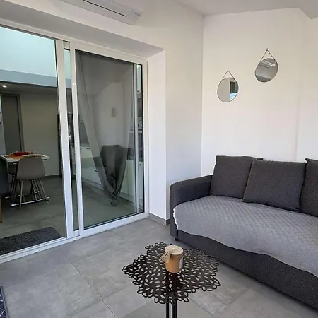 Pavillon Renove, Clim, Et Commerces A Pied - Ay090-028 Villa Vires